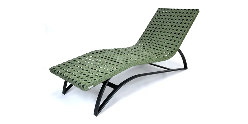 Ravenna Chaise Pool Lounge Wave